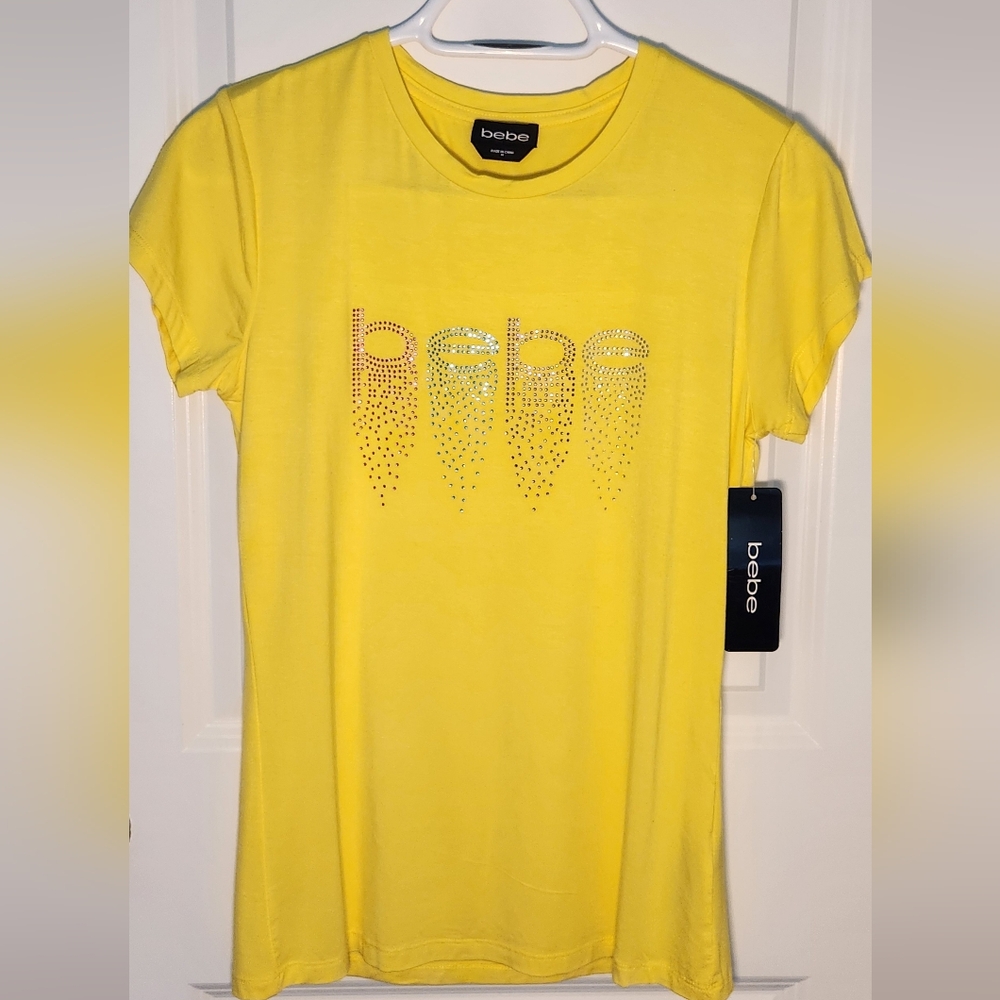 NWT! Bebe Yellow Rhinestone Logo T-Shirt (Size Medium)